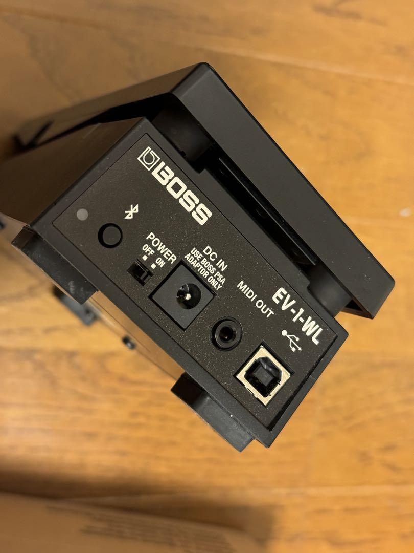 【値下】ほぼ新品！BOSS EV-1-WL ワイヤレスエクスプレッションペダル