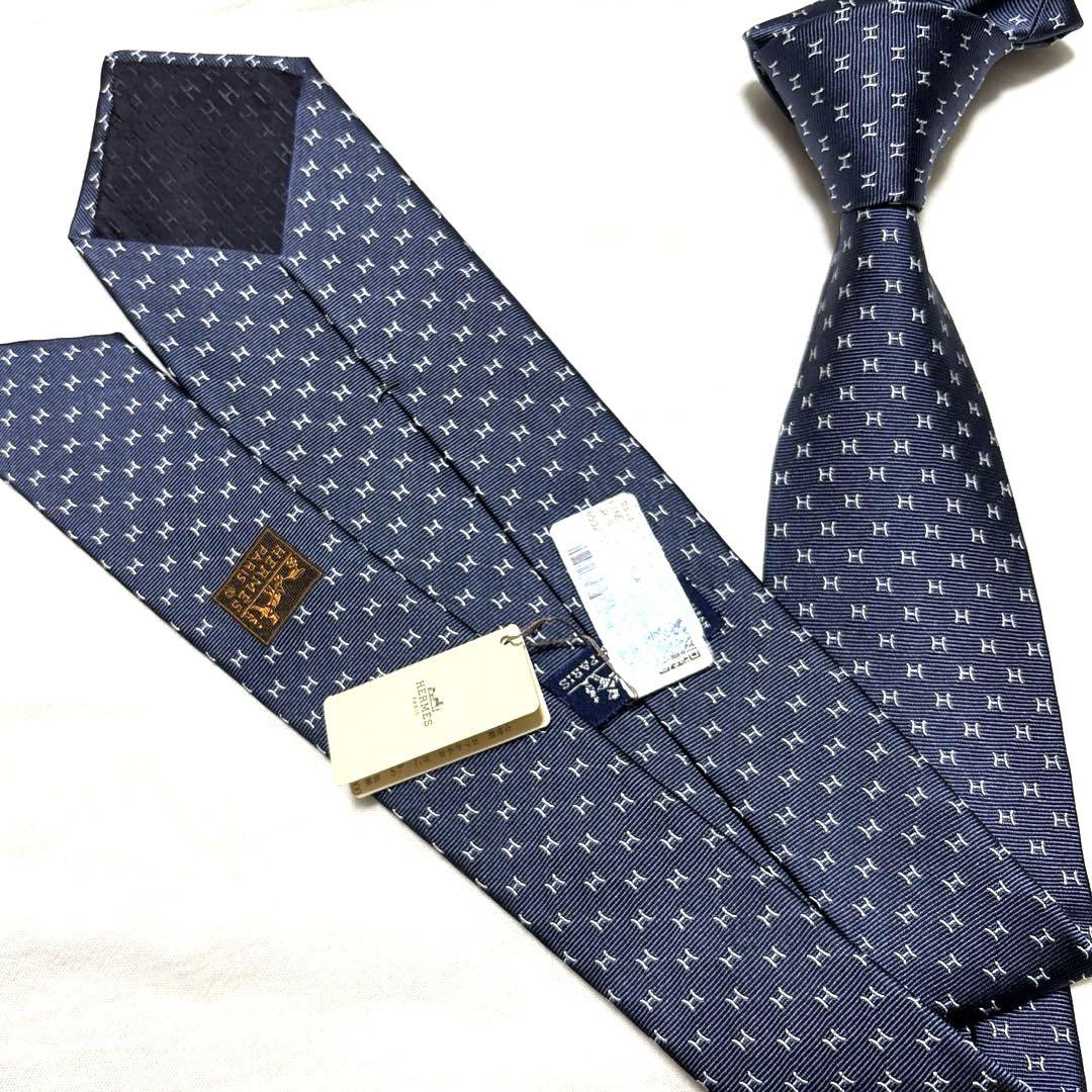 究極美品　エルメス　ネクタイ　ファソネ　H柄　ネイビー　箱付き 新品 エルメス ネクタイ ネイビー ファソネ H柄 タグ付き 箱付