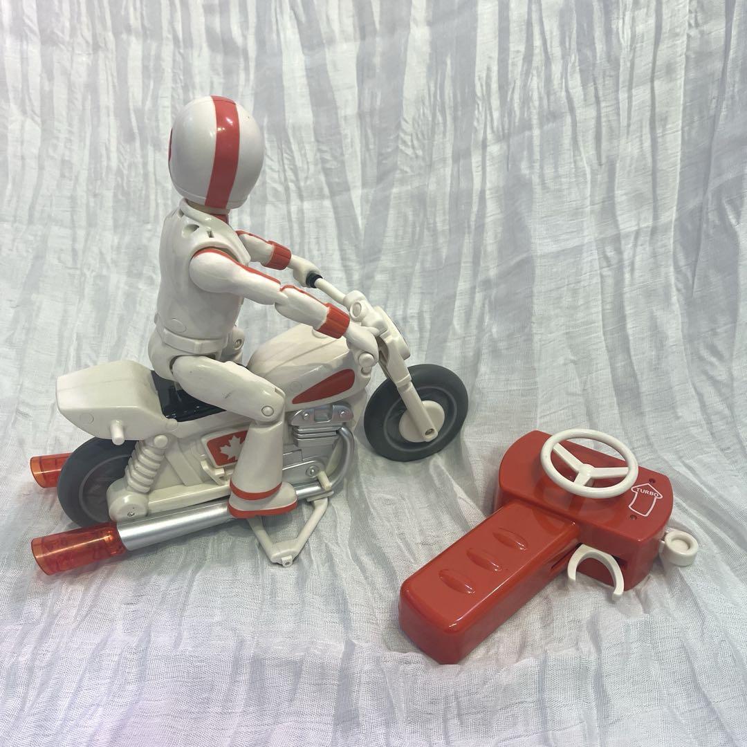 トイストーリー4 デュークカブーン　ラジコン