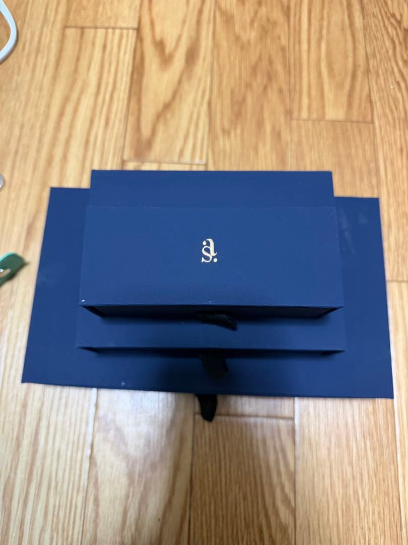 a&s インスタグラマーの鈴木亜美さんのiPhoneケース ストラップ付き a&s インスタグラマーの鈴木亜美さんのiPhoneケース ストラップ付き