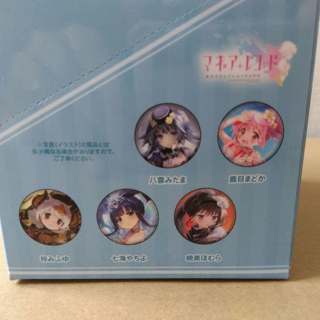 魔法少女まどか☆マギカ外伝 マギアレコード トレーディングマット缶バッジ