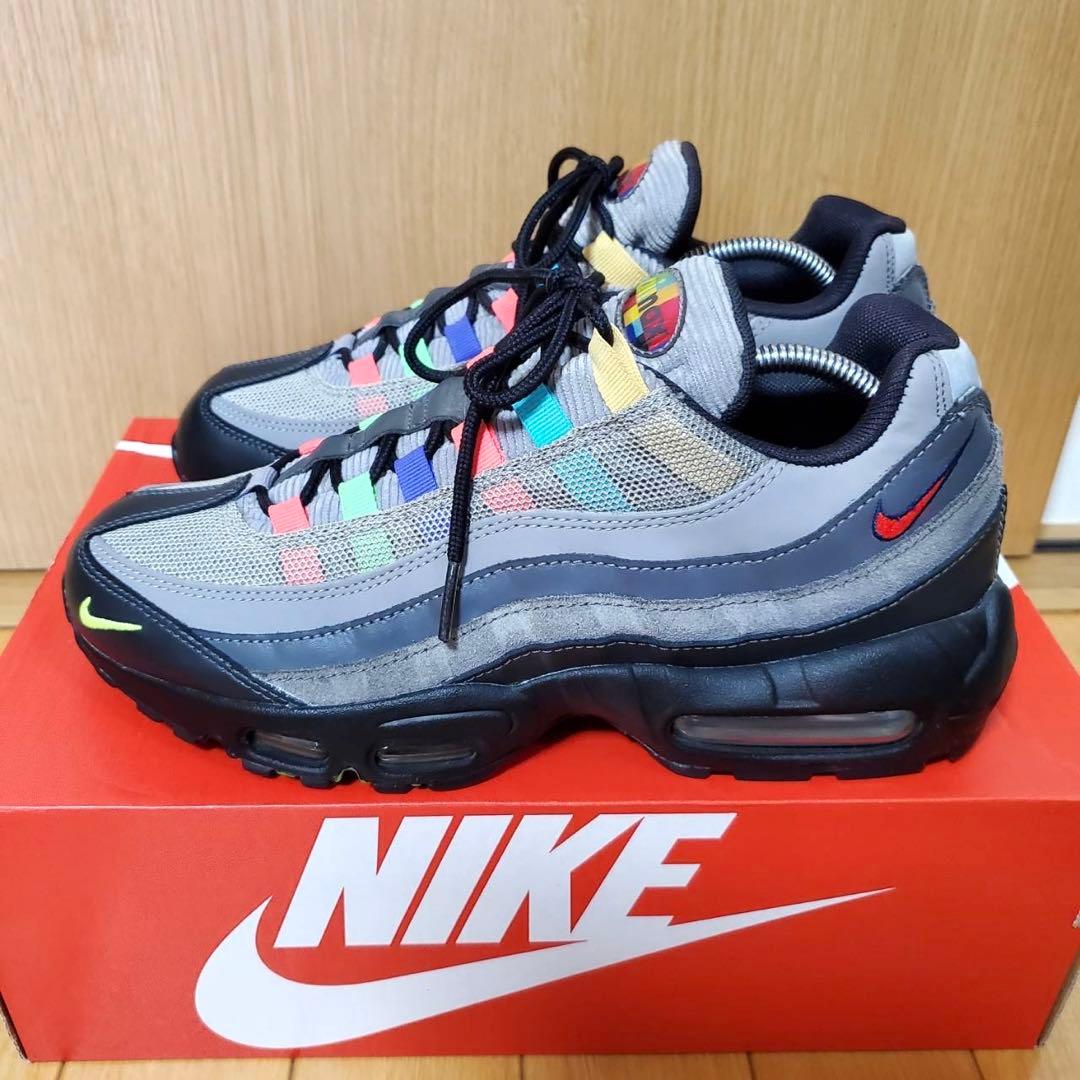 NIKE AIR MAX95 SE CW6575-001 エアマックス95