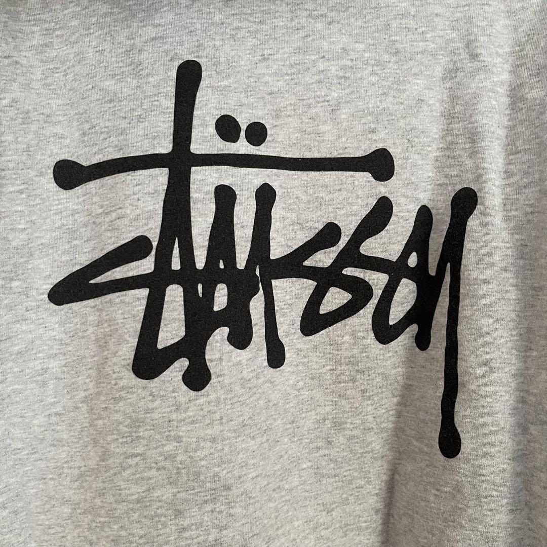 STUSSY フーディー