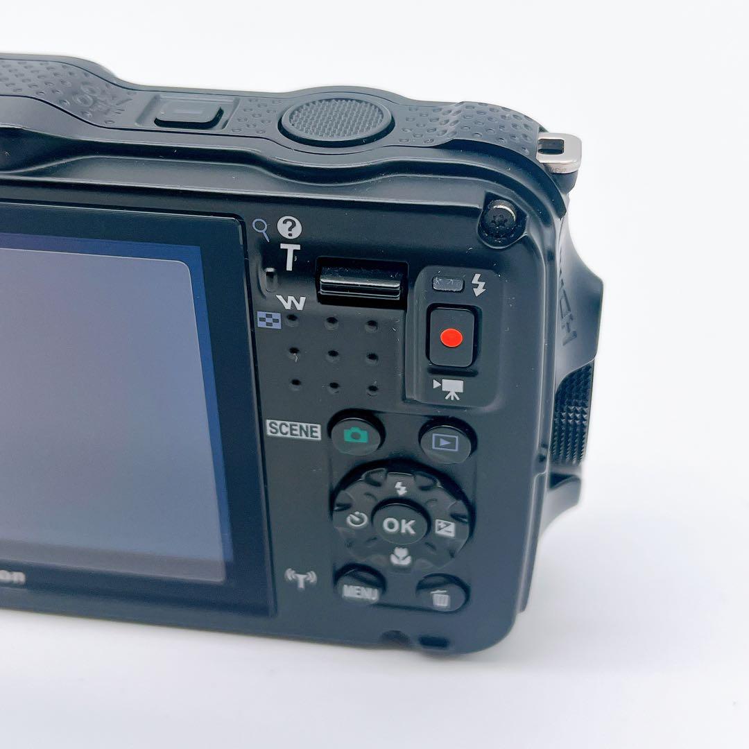 【極美品】NIKON COOLPIX AW120 黒 コンデジ バッテリー2個