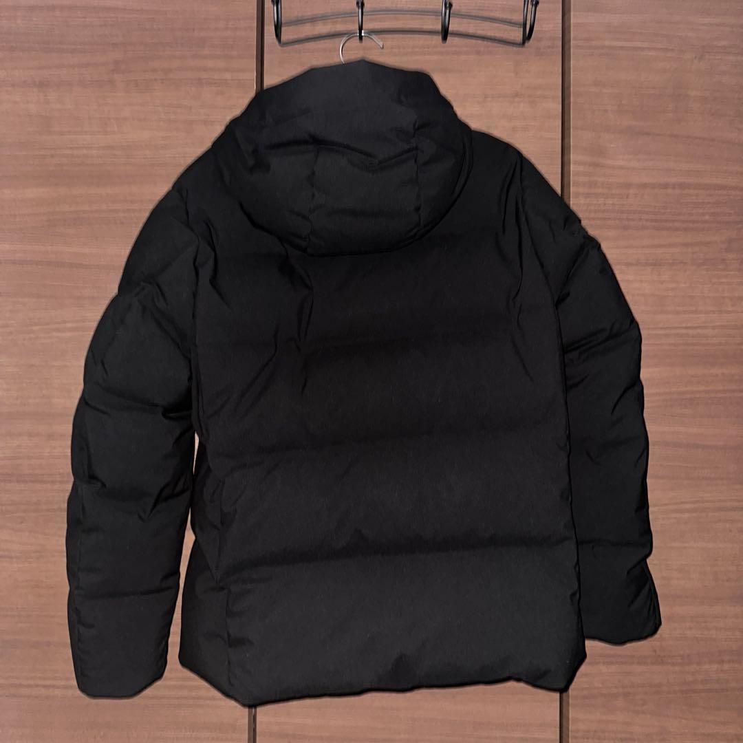 UNIQLO シームレスダウンパーカM