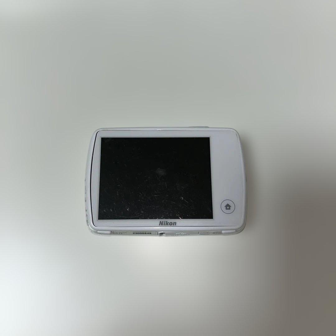 デジタルカメラ Nikon COOLPIX S01