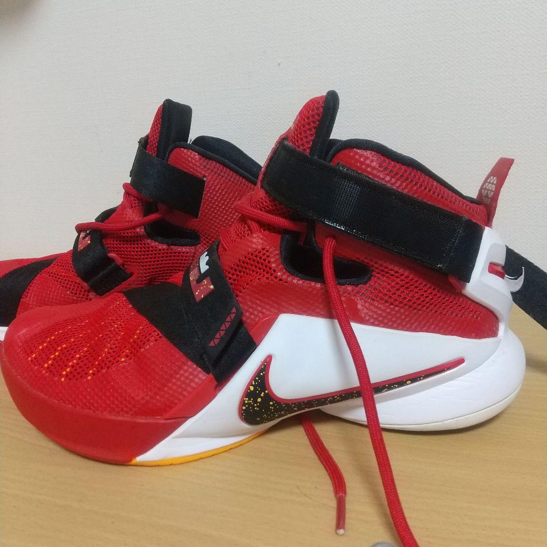 Nike LeBron James 15 レッド/ブラック