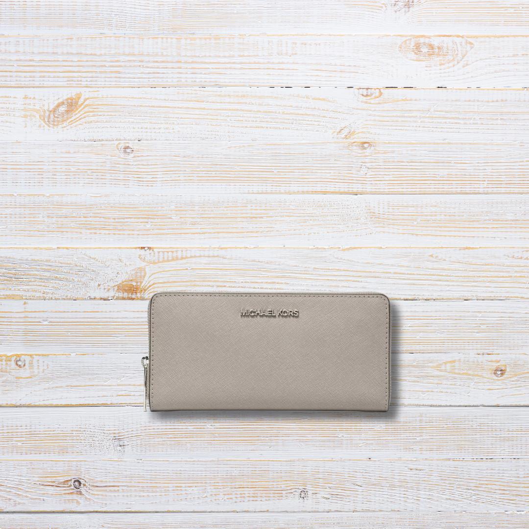 【限定値下げ】MICHAEL KORS 長財布 パールグレー(出品) 正規品】 マイケル・コース 長財布 コンチネンタル ラージ