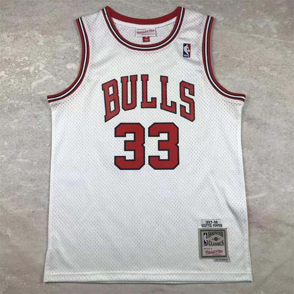 シカゴ・ブルズ PIPPEN 33 ジャージ サイズ40 シカゴ・ブルズ PIPPEN 33 ジャージ サイズ40 - メルカリ