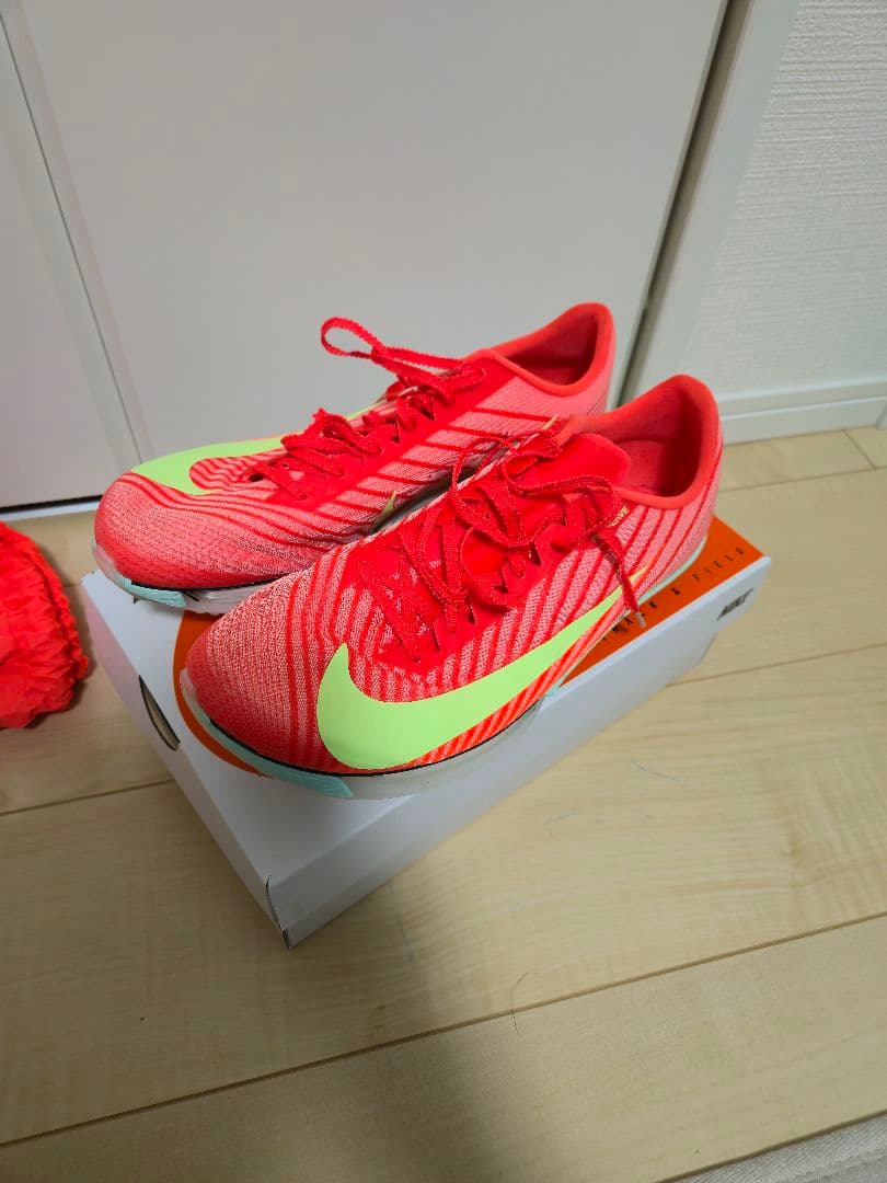 【美品・パンクなし】NIKEエアズームマックスフライ2付属品付き27.0