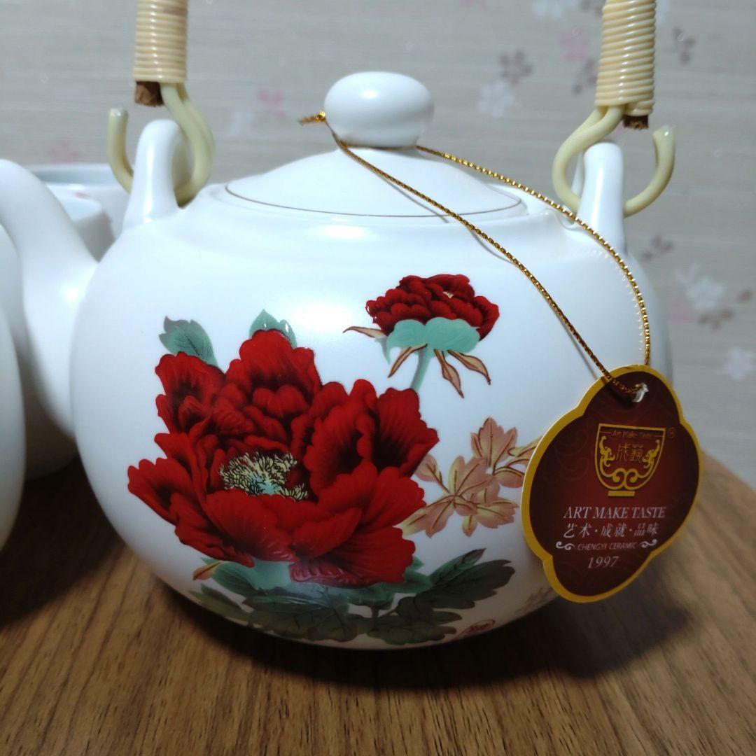 匿名配送】中国茶器セット✨花柄✨陶器製✨急須、茶碗2個