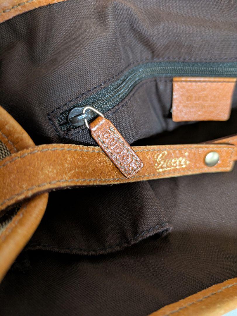 GUCCI　ショルダーバッグ　ブラウン　ベージュ