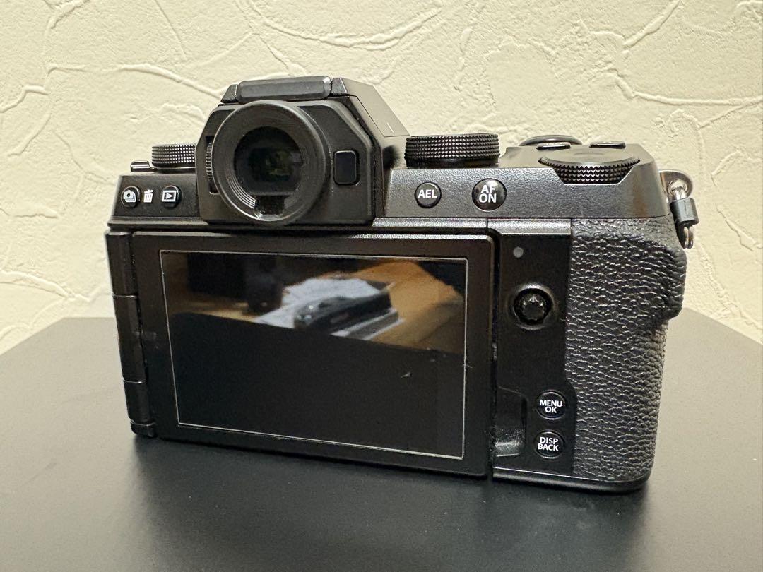 最終値引き 美品 Fujifilm X-S10 ダブルズームレンズキット
