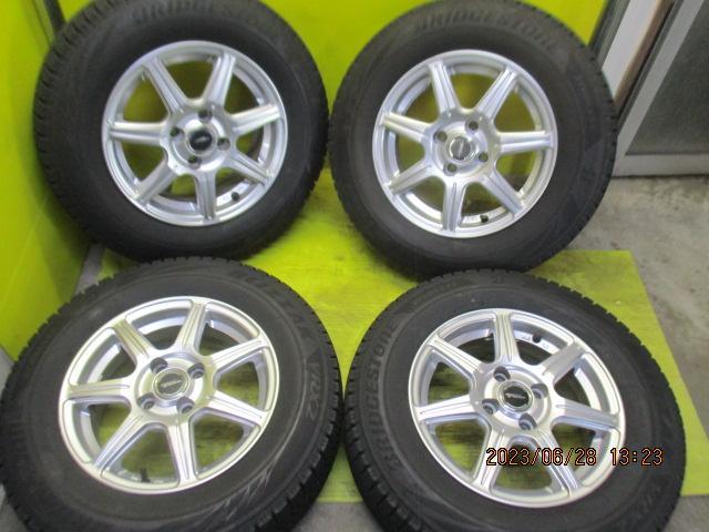トップラン14+BSスタッドレス 185/70R14 E12ノート フリード