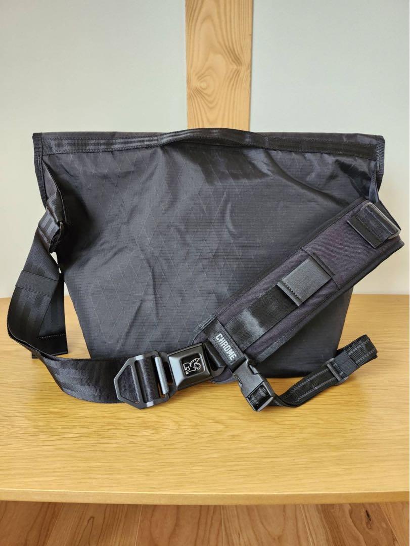 CHROME メッセンジャーバッグ ブラック　美品　15L