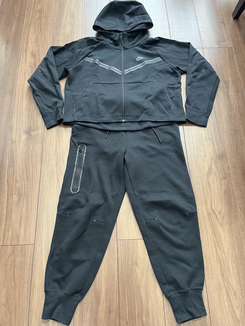 レディースNike スエット黒　上下セット