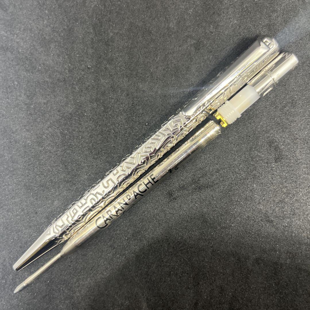 CARAN D'ACHE エクリドール キースヘリング