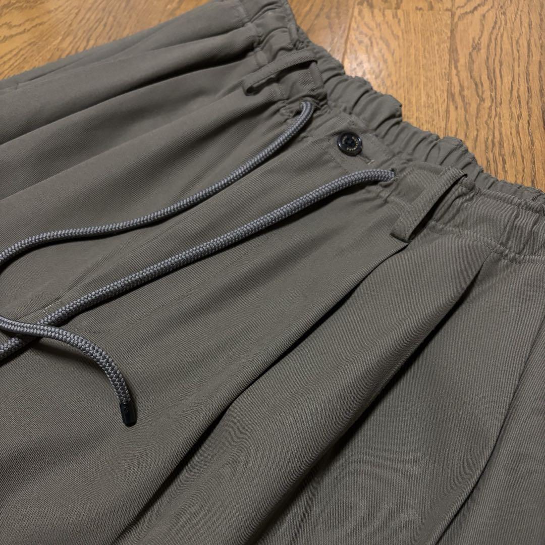 美品！ MARKAマーカ TRIPLE PLEATED タックパンツ