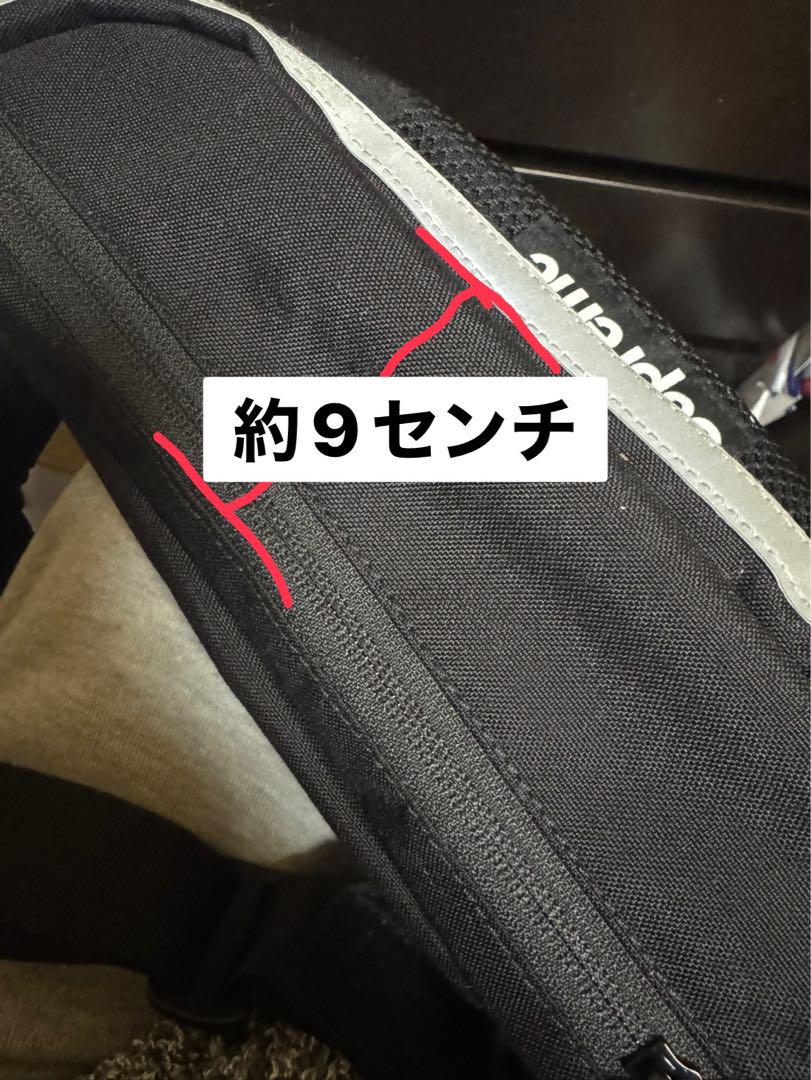 Supreme ボディバッグ