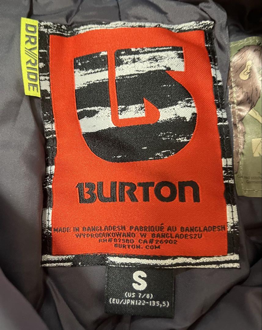 Burton　スノボウェア　140上下セット　キッズMサイズ
