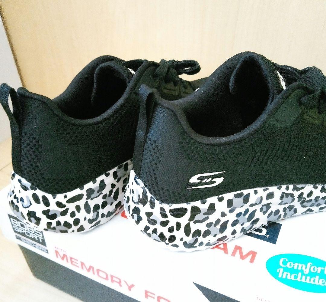SKECHERS スニーカー　26.0cm