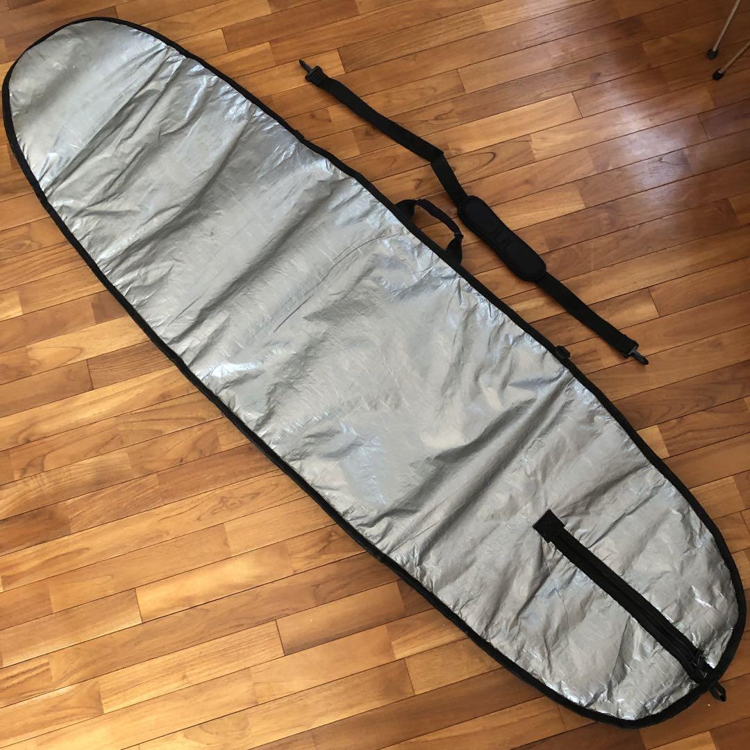Amazon | Dakine Recon サーフスラスタートラベルバッグ
