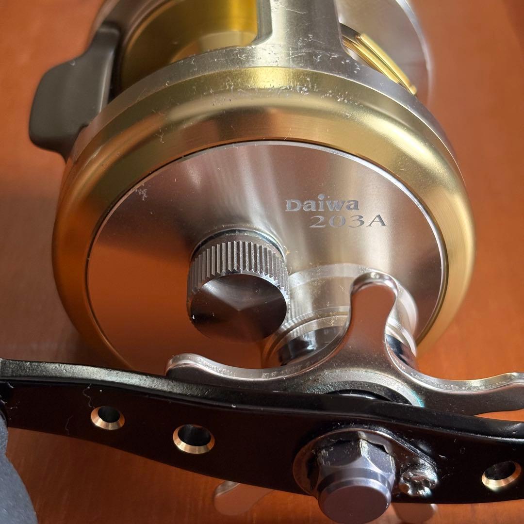 DAIWA ミリオネア CV-Z 203A DAIWA ミリオネア CV-Z 203A