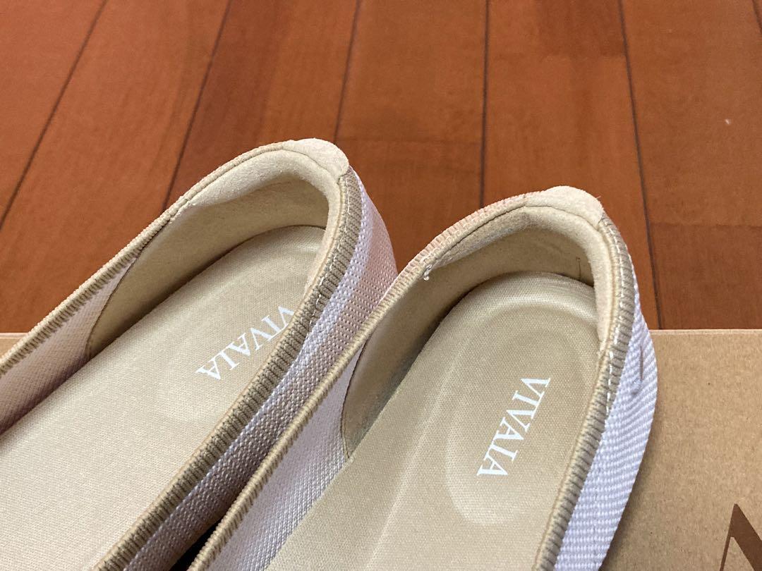 【vivaia】アーモンドトゥ フラットシューズ