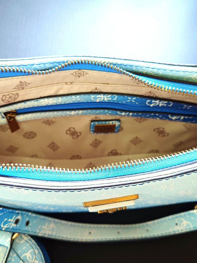 【ほぼ未使用品】ゲス　ショルダーバッグ　ブルー