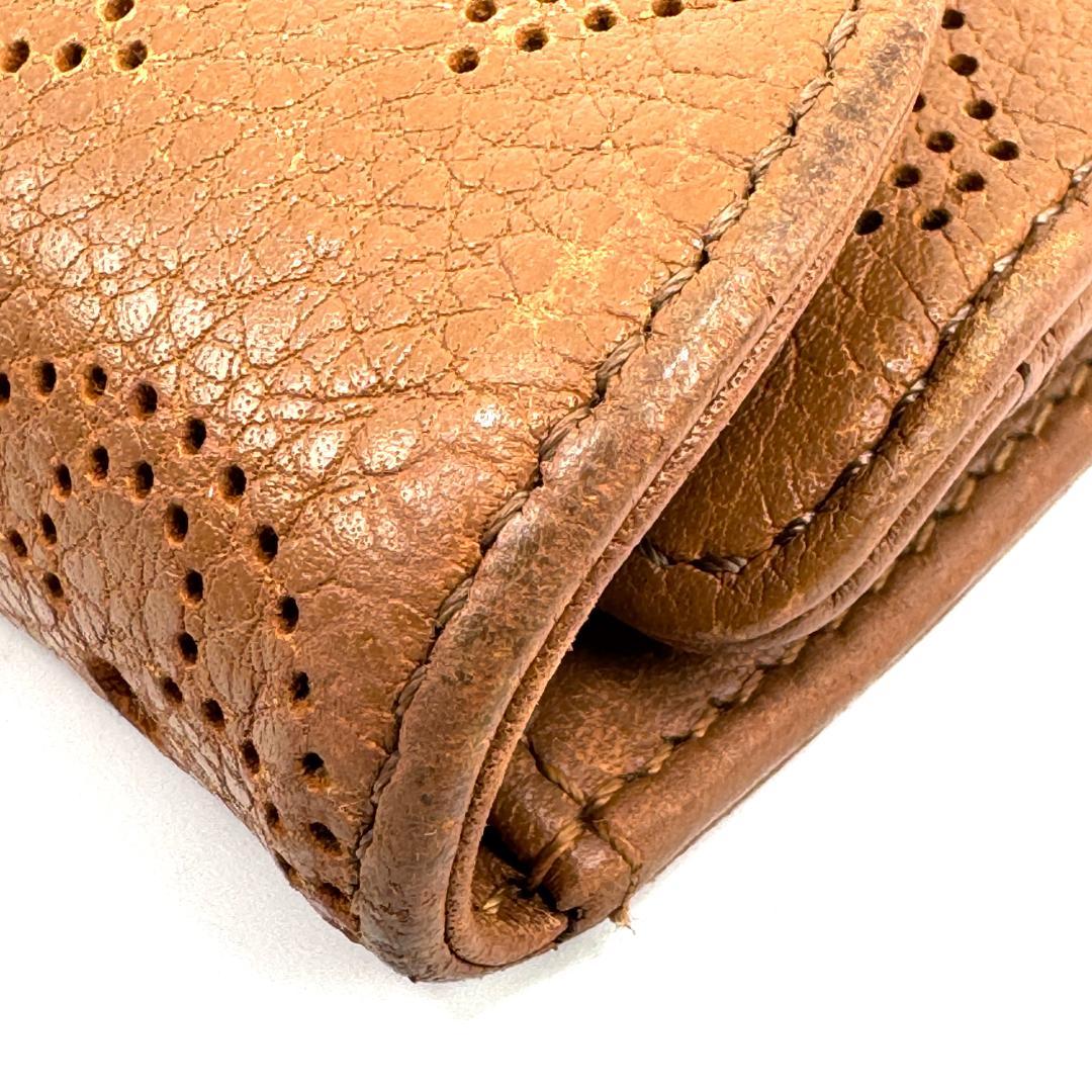 ルイ・ヴィトン LOUIS VUITTON マヒナ 長財布 0426