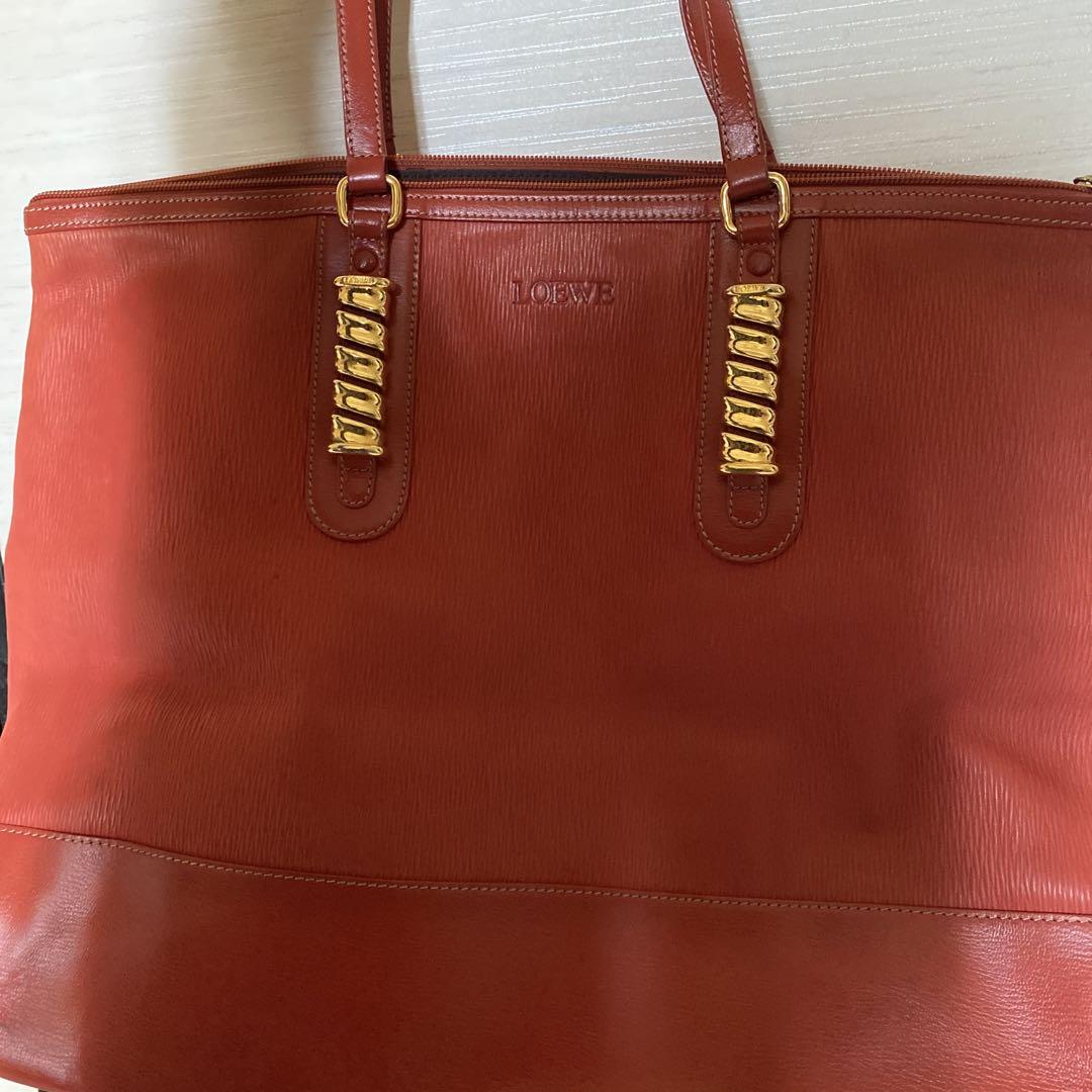 LOEWE オレンジ レザー ショルダーバッグ