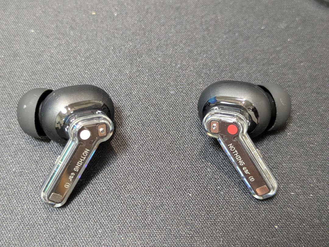 【美品中古】Nothing Ear ブラック ワイヤレスイヤホン