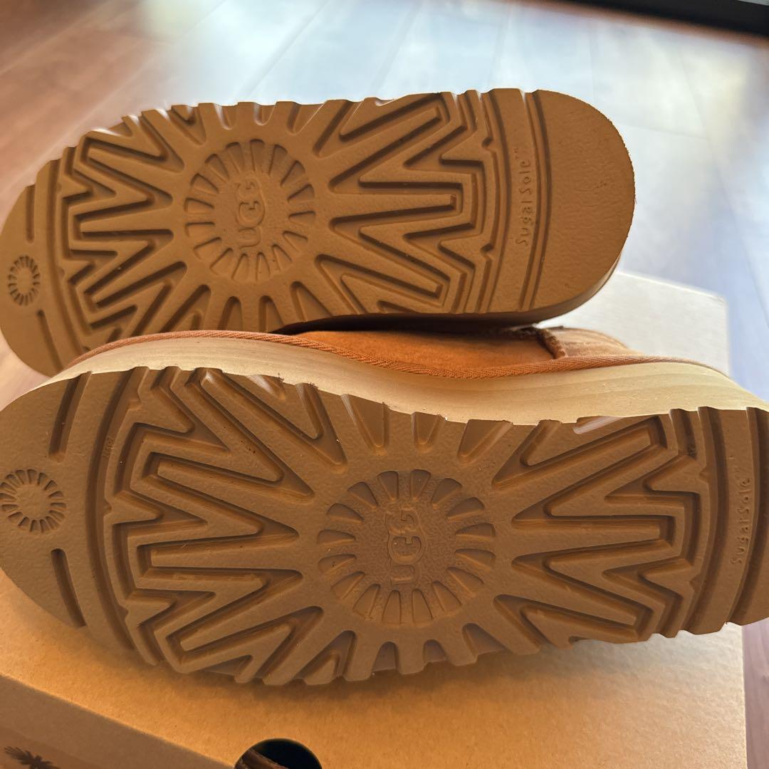 UGG 厚底ショートブーツ ベージュ 23㎝