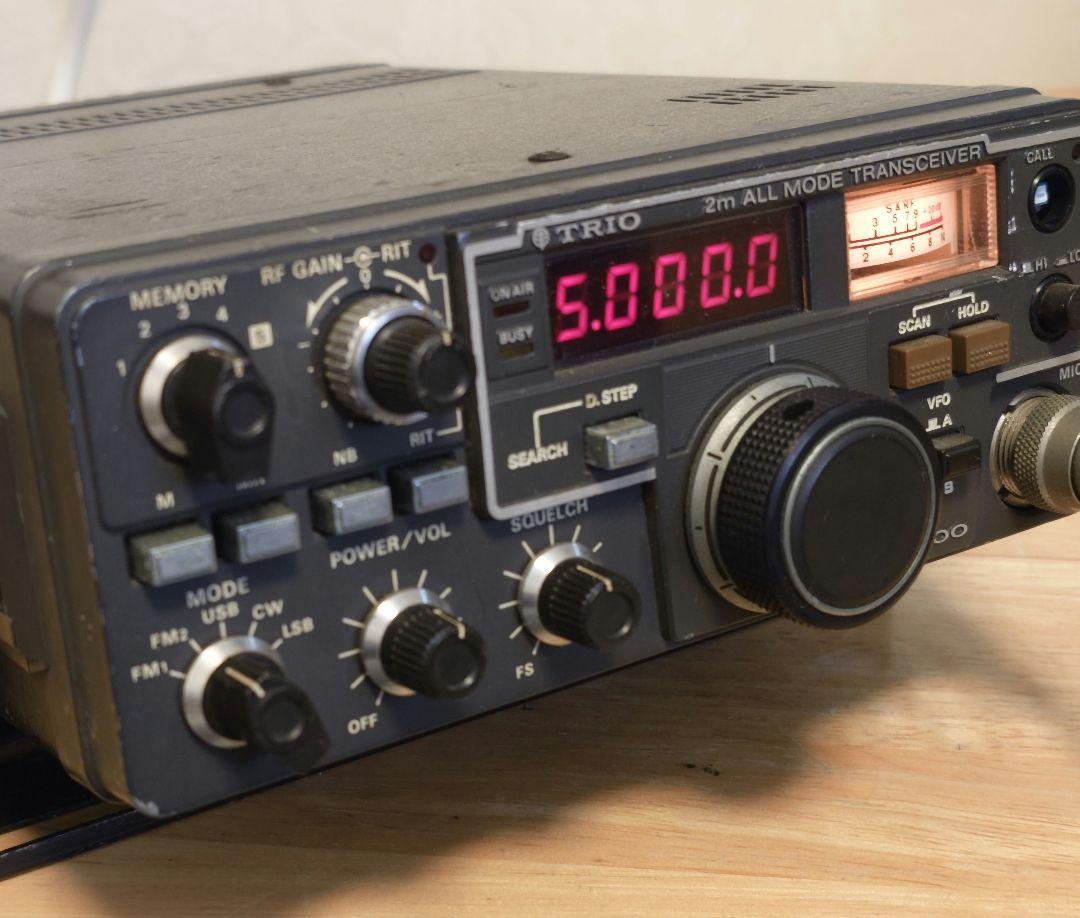 80's TRIO 2m ALL MODEトランシ−バ−TR-9000ジャンク品
