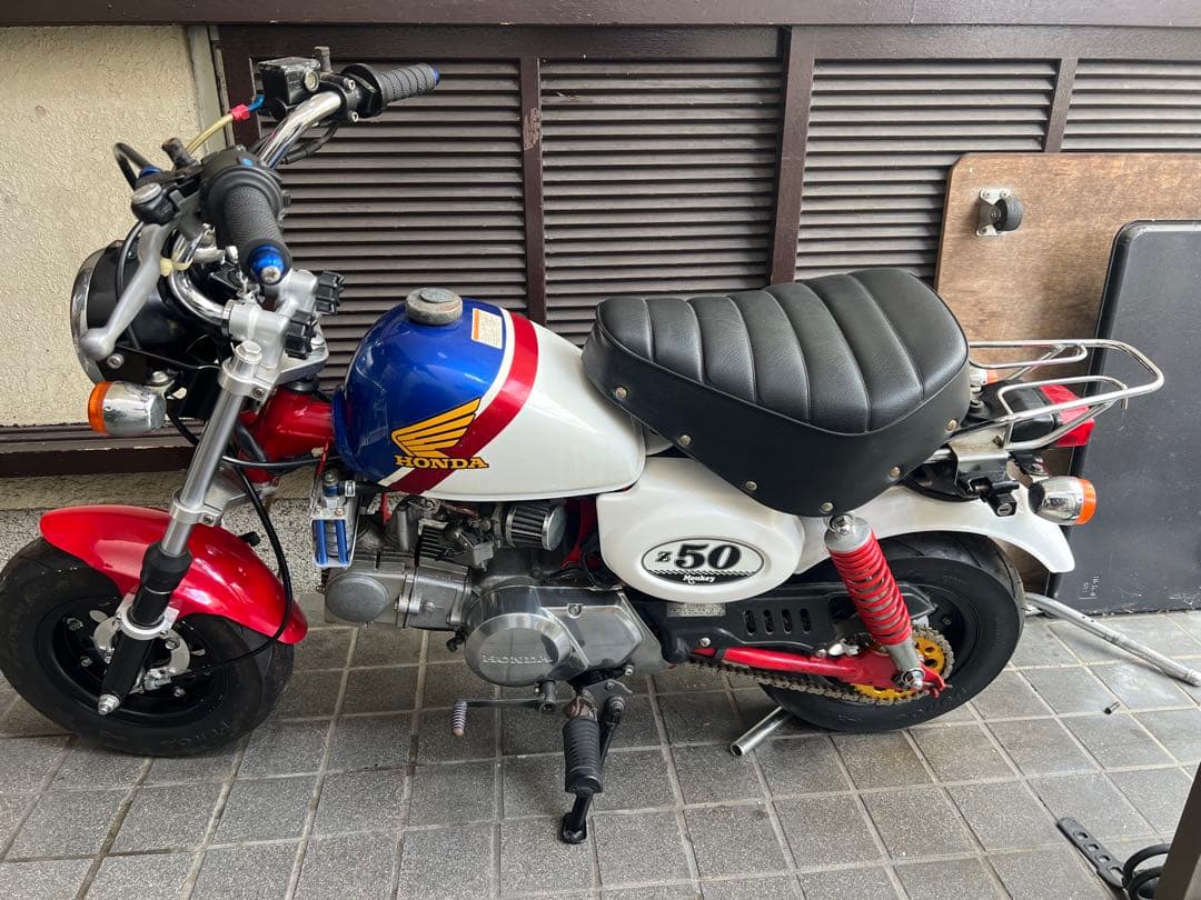 ホンダモンキーZ50 12Vカスタム