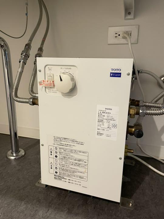 オリジナル TOTO 小型電気温水器 REW12A1B1H 美品 その他 - www.goppca.com