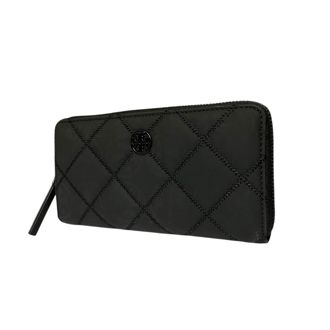【新品】トリーバーチ WILLA ラウンドジップ長財布 キルティング調 黒 【新品】トリーバーチ WILLA ラウンドジップ長財布 キルティング調 黒
