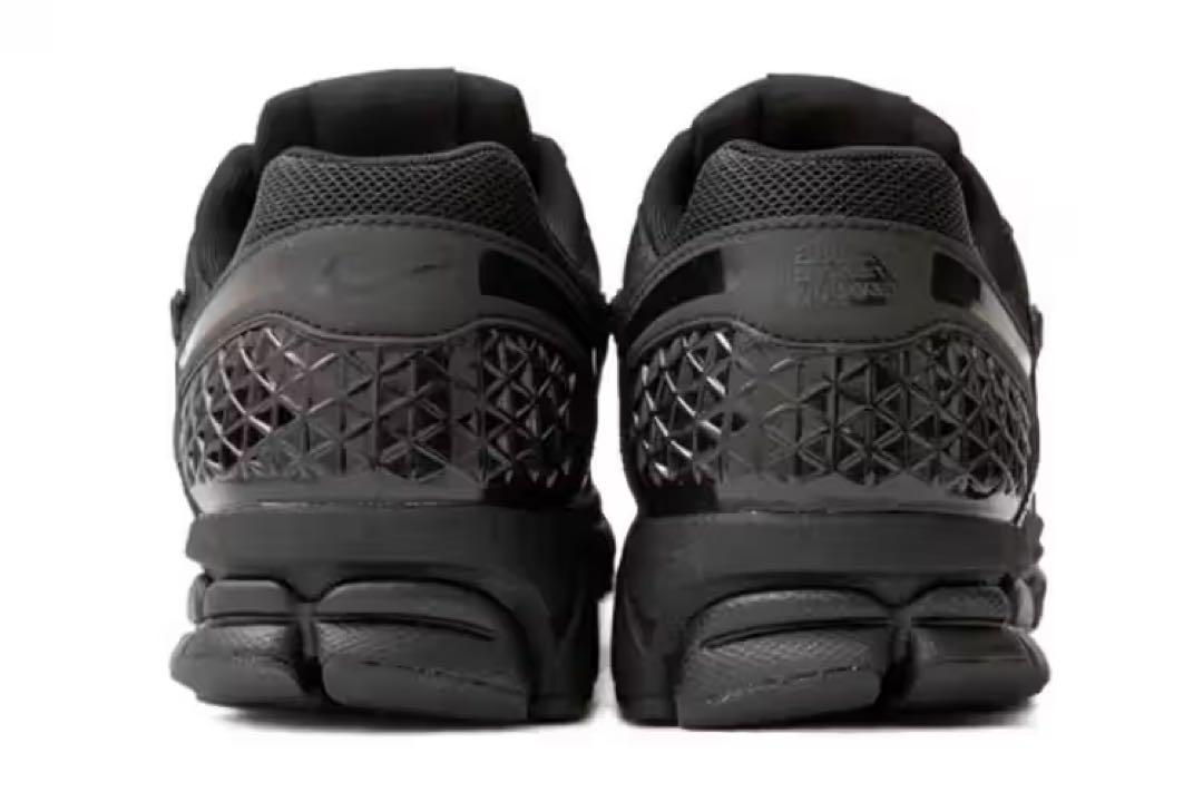 新品　DSM x NIKE Zoom Vomero 5 Black 26cm