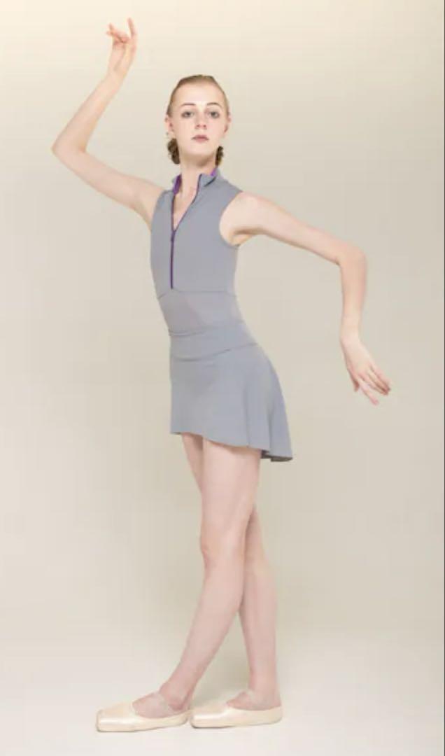 大人も着やすいシンプルファッション Zi dancewear⭐️グレー×パープルフロントジップレオタード バレエ
