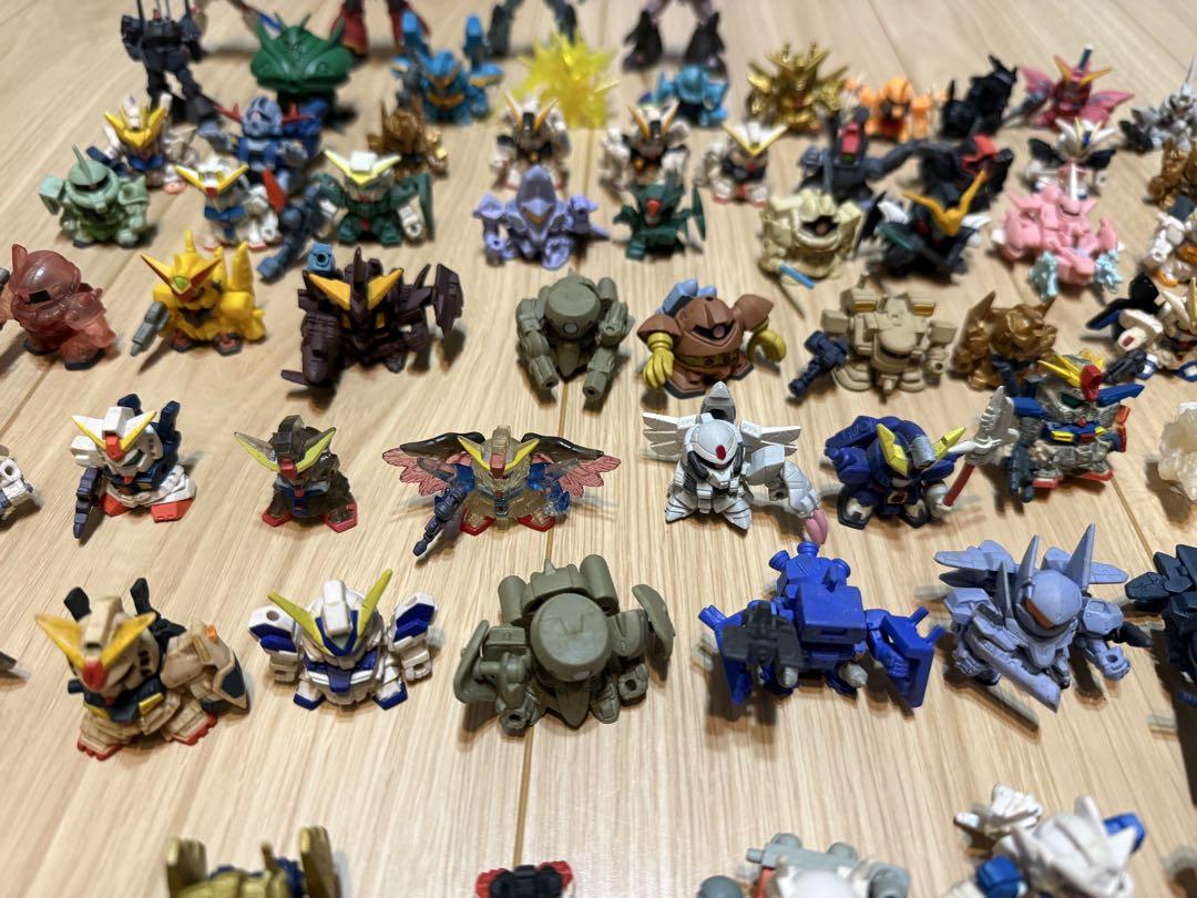 SDガンダム　ガチャガチャ　約150体