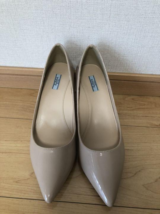 ILIMA EVOL パンプス ベージュ