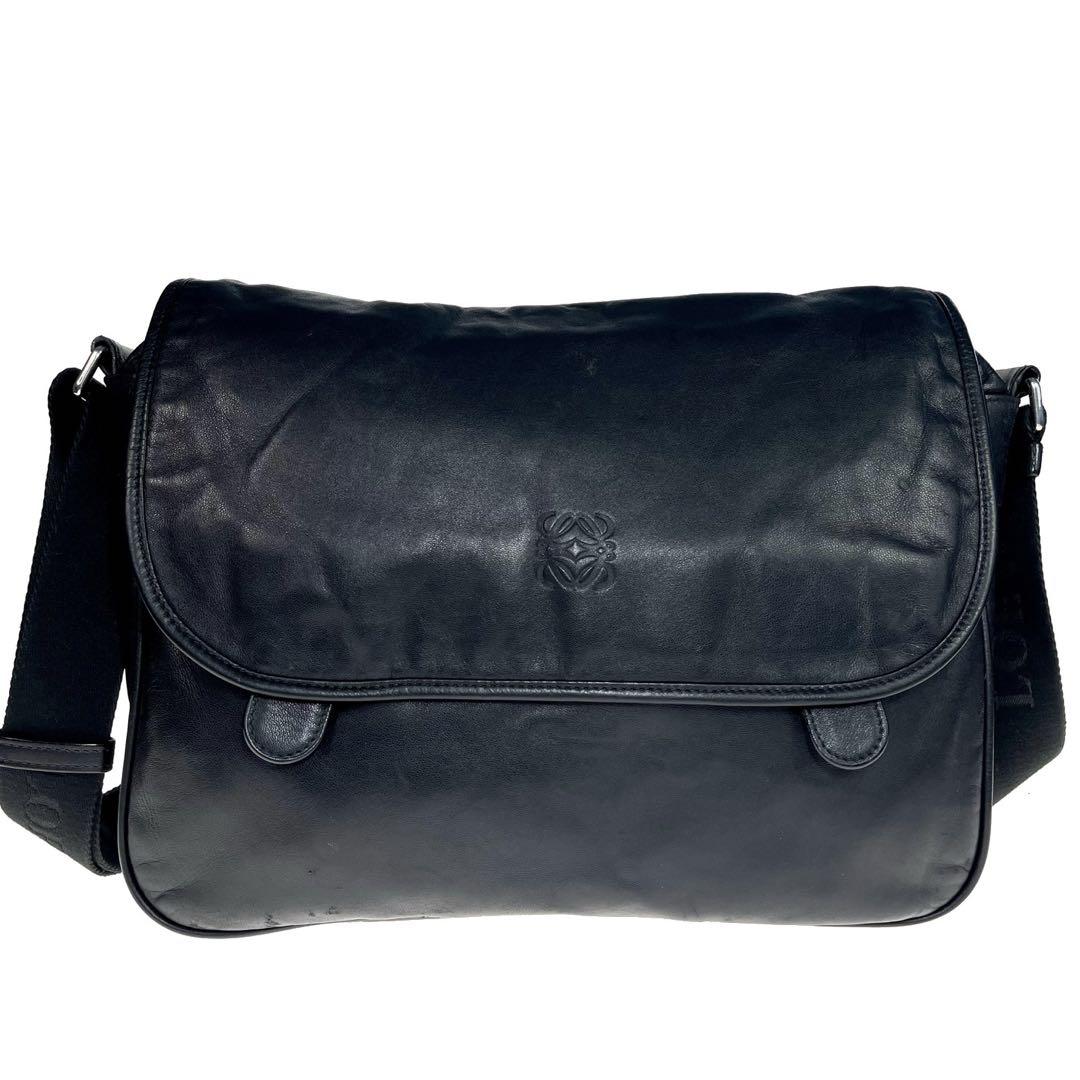 LOEWE アナグラム ナッパレザー ショルダーバッグ a704