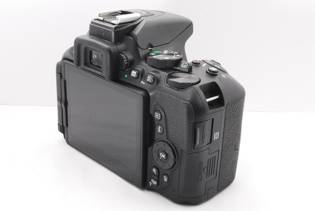 ❤スマホ転送！タッチパネル❤ Nikon D5600 ニコン 一眼レフ カメラ