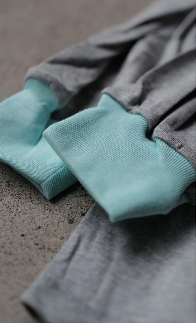 新品•未使用　anytee Financial Independent ロンT