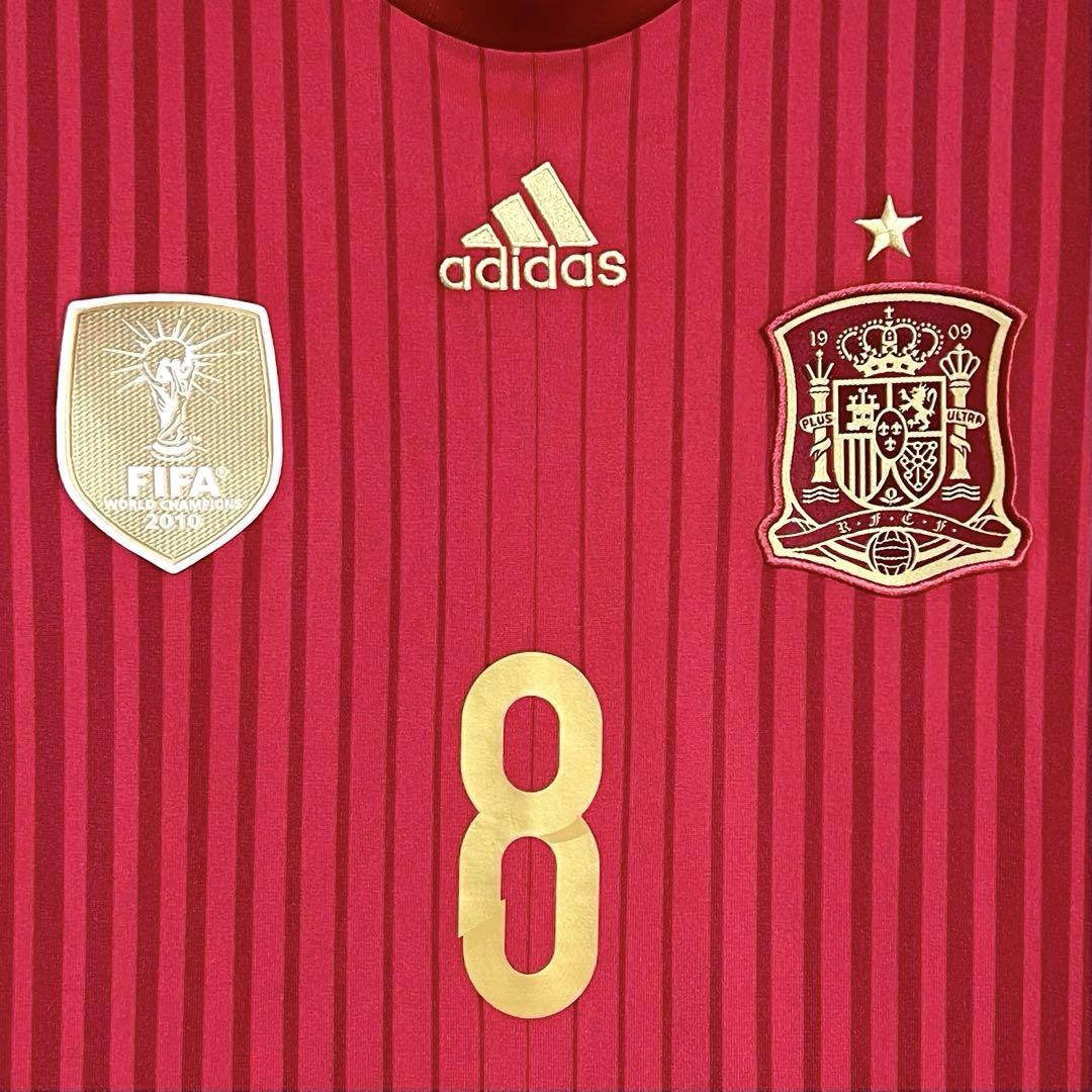 【美品！】2014ブラジルW杯 スペイン代表 ♯8シャビ【Oサイズ】