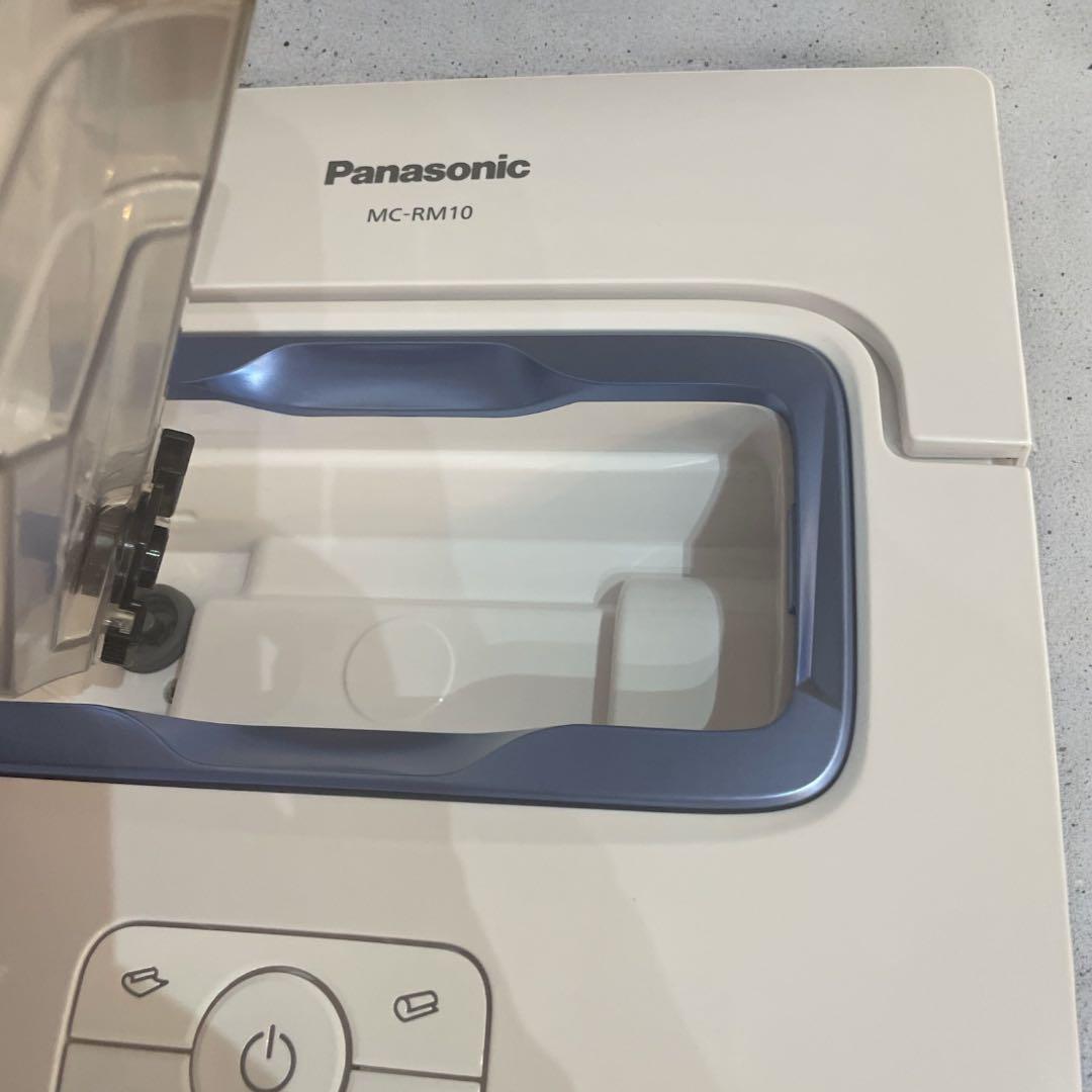 Floor-cleaning robot vacuum cleaner Rollan (Panasonic