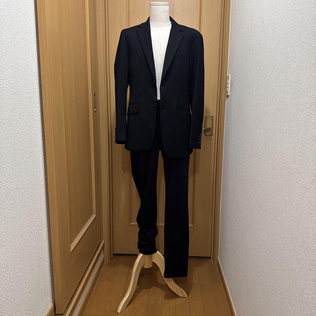 GU メンズスーツ　黒　コスプレ