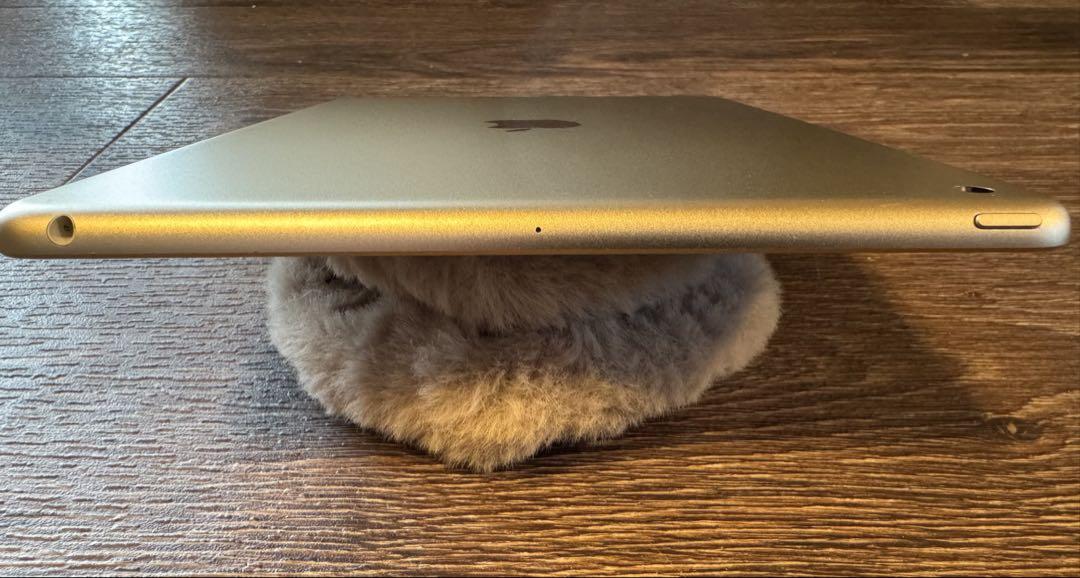 iPad 第5世代 128gb