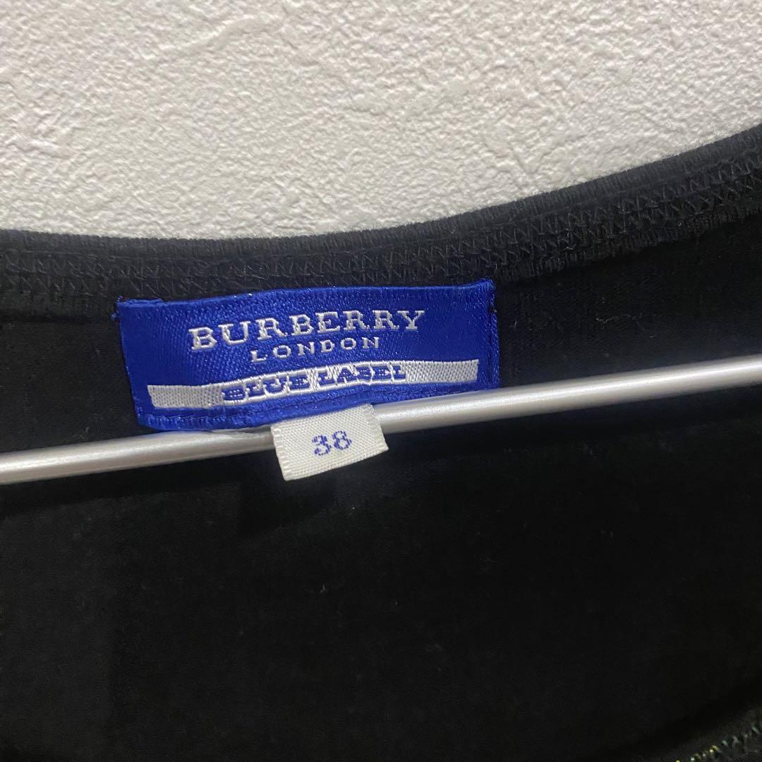 BURBERRY BLUE LABEL バーバリー タンクトップ デカロゴ BURBERRY BLUE LABEL タンクトップ - メルカリ