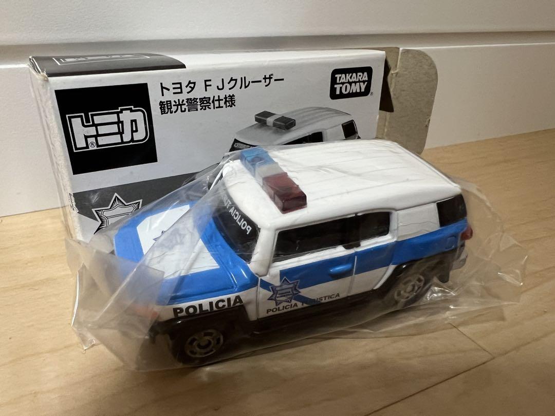 非売品トミカ トヨタ FJクルーザー メキシコ観光警察 - YouTube